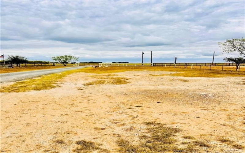 2420 Mile 13 N, Donna, TX 78537, 1 Bedroom Bedrooms, ,1 BathroomBathrooms,Residential,For Sale,2420 Mile 13 N,465510