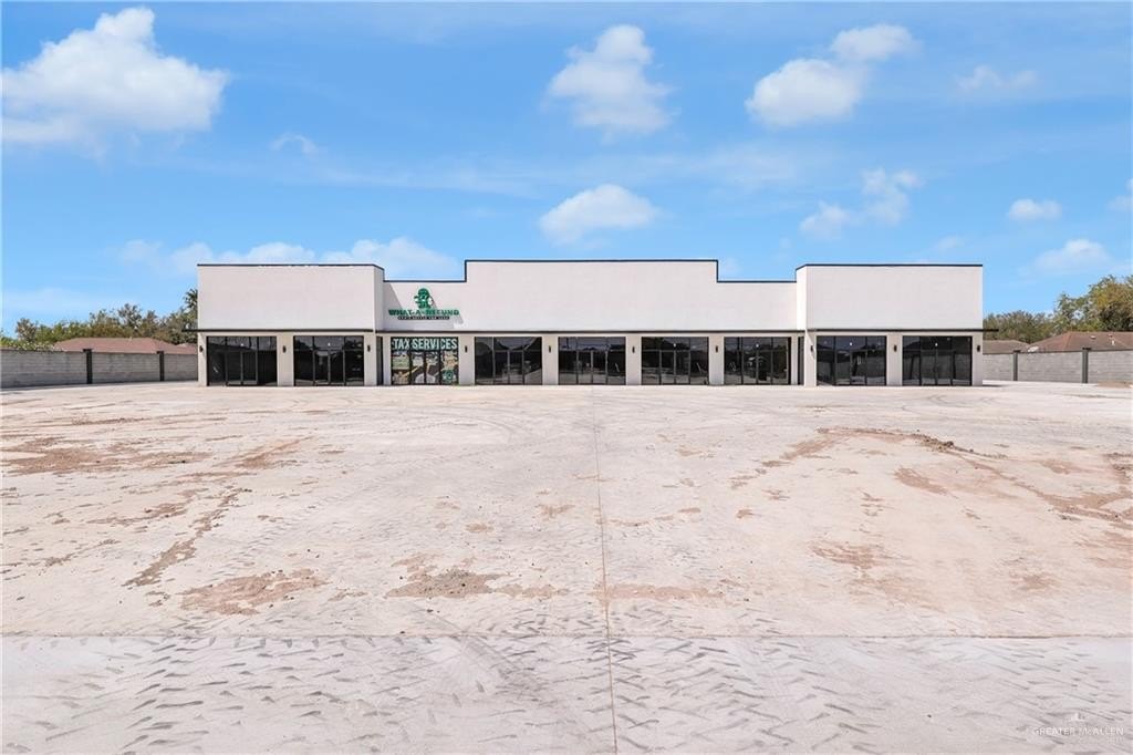 5301 N Ware Road, McAllen, TX 78501, ,Commercial Sale,En Venta,5301 N Ware Road,465519
