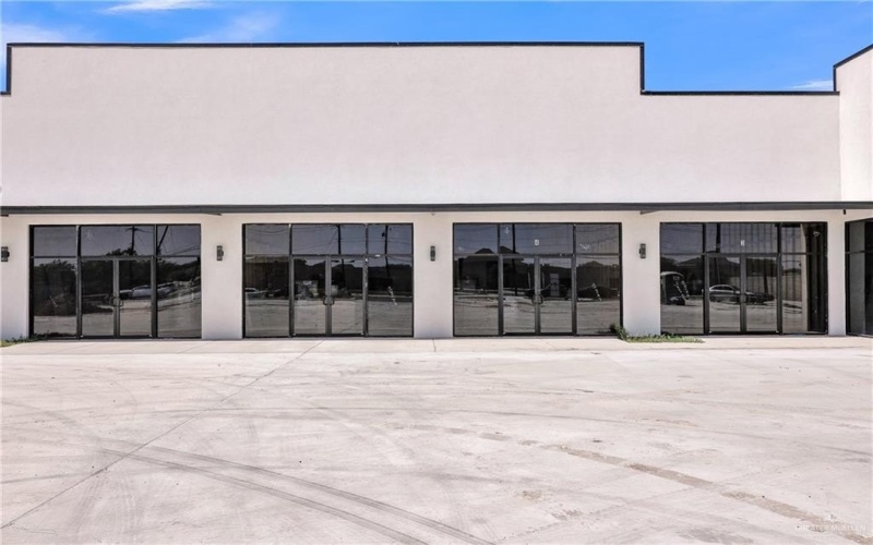 5301 N Ware Road, McAllen, TX 78501, ,Commercial Sale,En Venta,5301 N Ware Road,465519