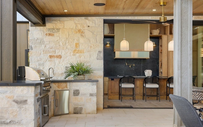 1030 Hackemack Road, Round Top, TX 78954, 4 Habitaciones Habitaciones , ,6 BañosBaños,Granja,En Venta,1030 Hackemack Road,0,154027