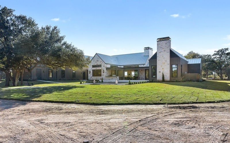1030 Hackemack Road, Round Top, TX 78954, 4 Habitaciones Habitaciones , ,6 BañosBaños,Granja,En Venta,1030 Hackemack Road,0,154027
