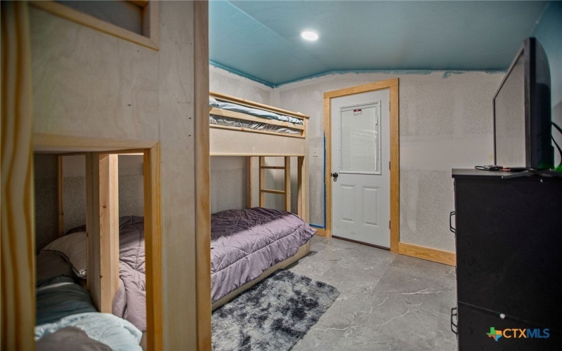 185 E Tiki Drive, Seadrift, TX 77983, 1 Bedroom Bedrooms, ,2 BathroomsBathrooms,Residential,For Sale,185 E Tiki Drive,0,597217