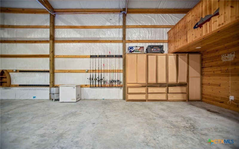 185 E Tiki Drive, Seadrift, TX 77983, 1 Bedroom Bedrooms, ,2 BathroomsBathrooms,Residential,For Sale,185 E Tiki Drive,0,597217