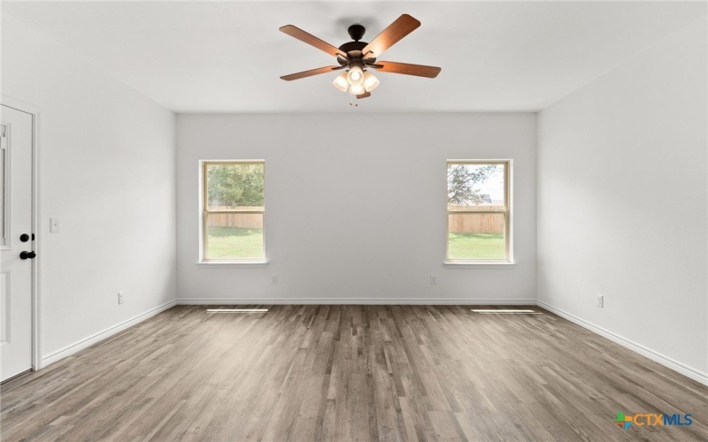 828 Elijah Ln, Lampasas, TX 76550, 4 Habitaciones Habitaciones , ,2 BañosBaños,Residential,En Venta,828 Elijah Ln,0,597250