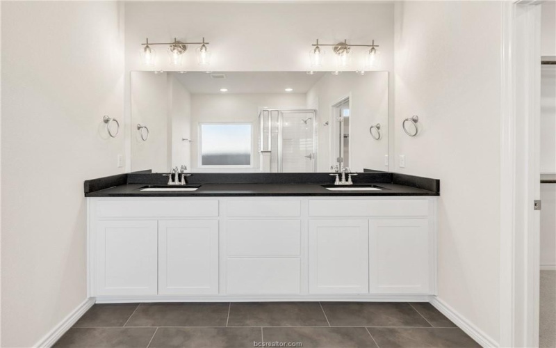 4084 Crestmont Drive, College Station, TX 77845, 3 Habitaciones Habitaciones , ,3 BañosBaños,Residential,En Venta,4084 Crestmont Drive,0,25011179