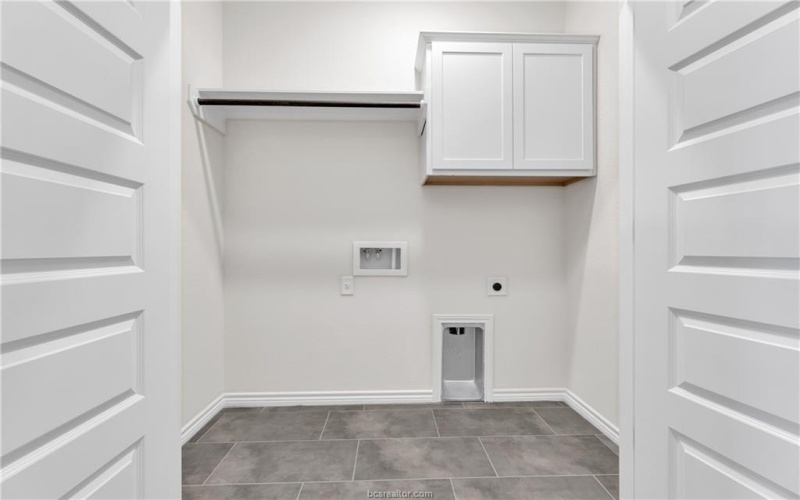 4084 Crestmont Drive, College Station, TX 77845, 3 Habitaciones Habitaciones , ,3 BañosBaños,Residential,En Venta,4084 Crestmont Drive,0,25011179