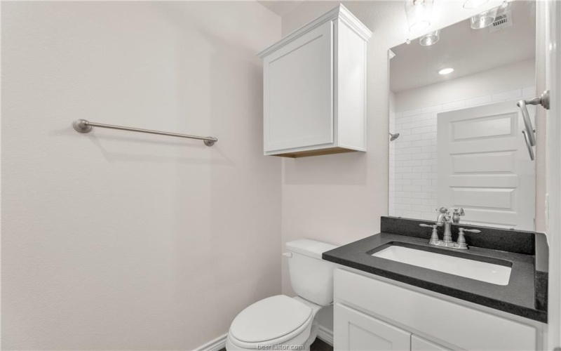 4084 Crestmont Drive, College Station, TX 77845, 3 Habitaciones Habitaciones , ,3 BañosBaños,Residential,En Venta,4084 Crestmont Drive,0,25011179