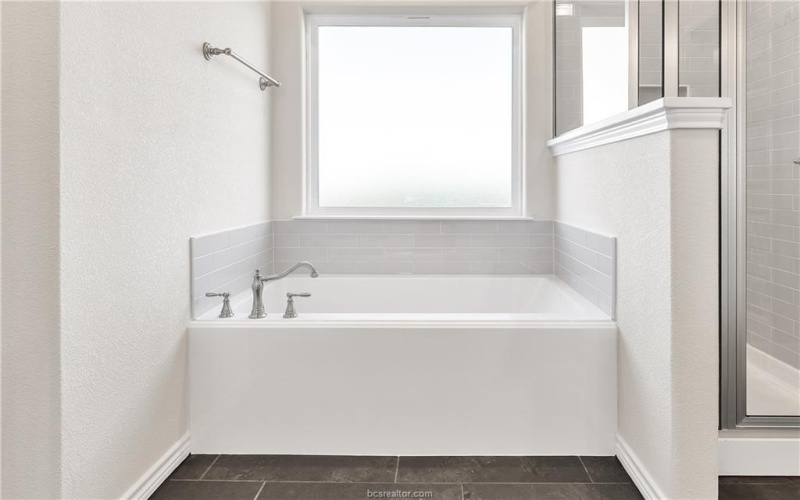 4093 Crestmont Drive, College Station, TX 77845, 4 Bedrooms Bedrooms, ,3 BathroomsBathrooms,Residential,For Sale,4093 Crestmont Drive,0,25011408