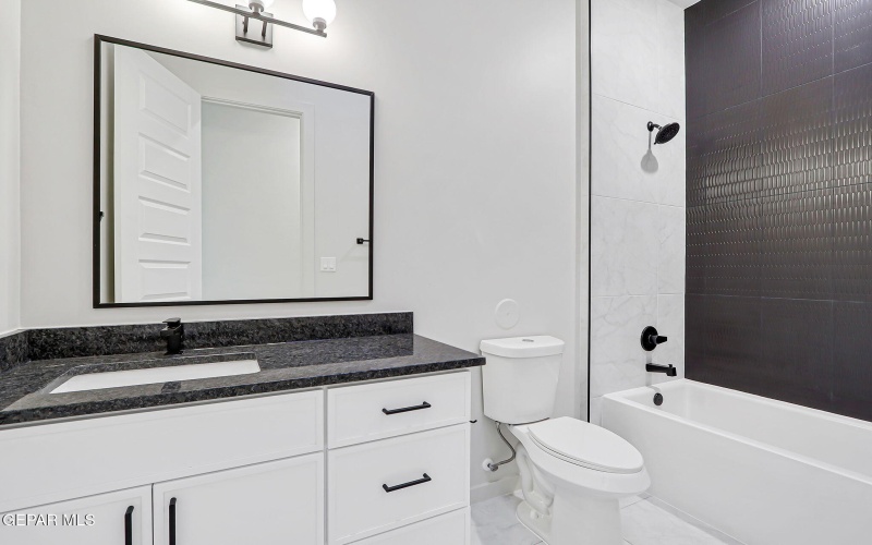 836 Eltham Drive, Horizon City, TX 79928, 4 Bedrooms Bedrooms, ,3 BathroomsBathrooms,Residential,For Sale,836 Eltham Drive,0,933397