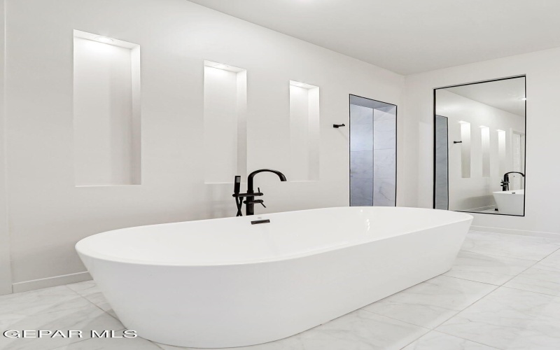 836 Eltham Drive, Horizon City, TX 79928, 4 Bedrooms Bedrooms, ,3 BathroomsBathrooms,Residential,For Sale,836 Eltham Drive,0,933397