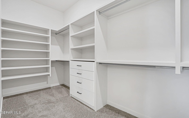 836 Eltham Drive, Horizon City, TX 79928, 4 Bedrooms Bedrooms, ,3 BathroomsBathrooms,Residential,For Sale,836 Eltham Drive,0,933397