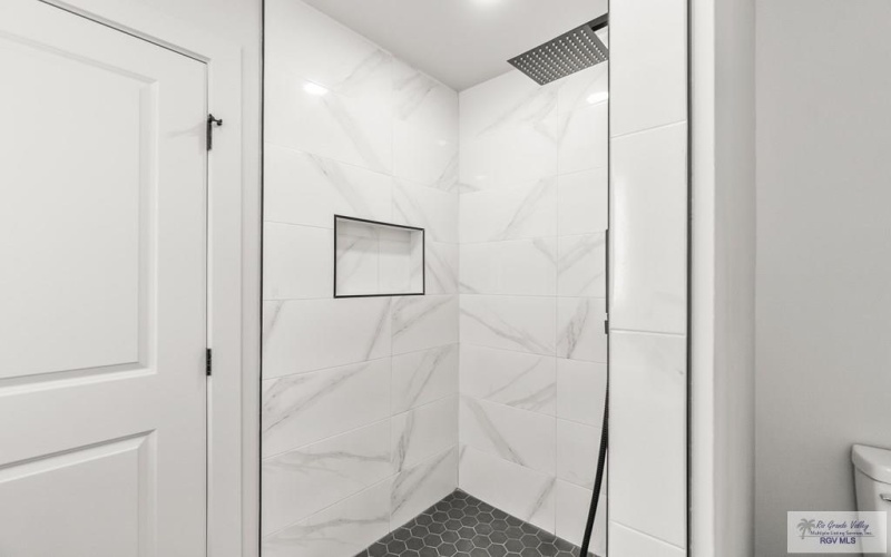 6025 DAKOTA ROSE CIR, BROWNSVILLE, TX 78521, 3 Habitaciones Habitaciones , ,2 BañosBaños,Residential,En Venta,6025 DAKOTA ROSE CIR,0,29769876