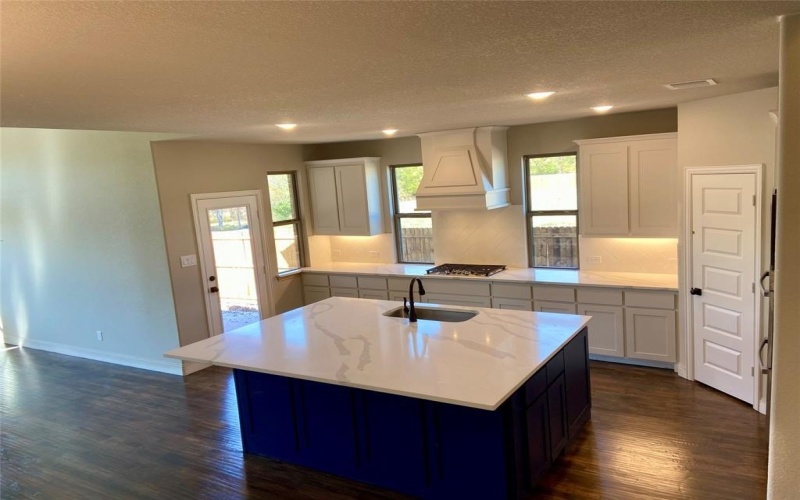 360 Devonshire Drive, Greenville, TX 75401, 5 Habitaciones Habitaciones , ,5 BañosBaños,Residential,En Venta,360 Devonshire Drive,0,21065987