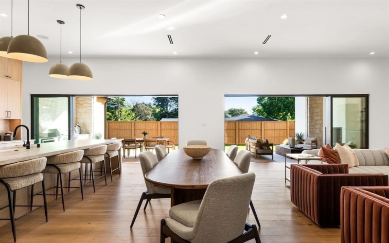 8604 Lockhaven Drive, Dallas, TX 75238, 4 Habitaciones Habitaciones , ,5 BañosBaños,Residential,En Venta,8604 Lockhaven Drive,0,21083045