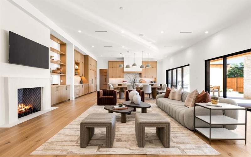 8604 Lockhaven Drive, Dallas, TX 75238, 4 Habitaciones Habitaciones , ,5 BañosBaños,Residential,En Venta,8604 Lockhaven Drive,0,21083045