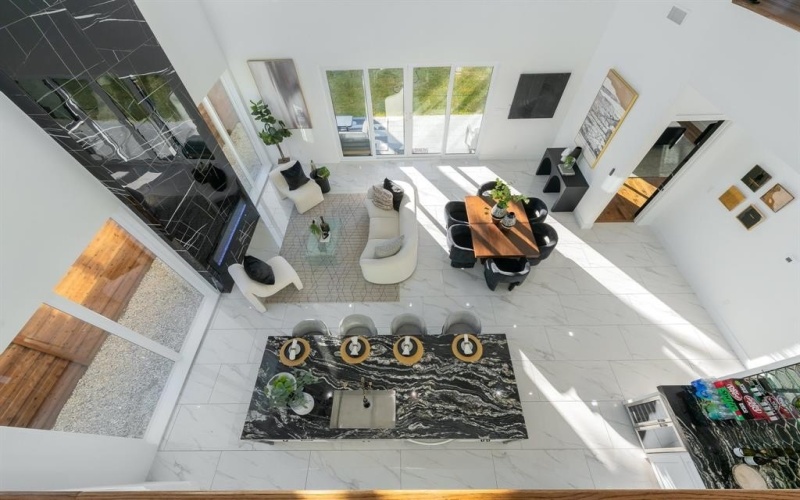 3351 Sylvan Avenue, Dallas, TX 75212, 4 Bedrooms Bedrooms, ,5 BathroomsBathrooms,Residential,For Sale,3351 Sylvan Avenue,0,21085017