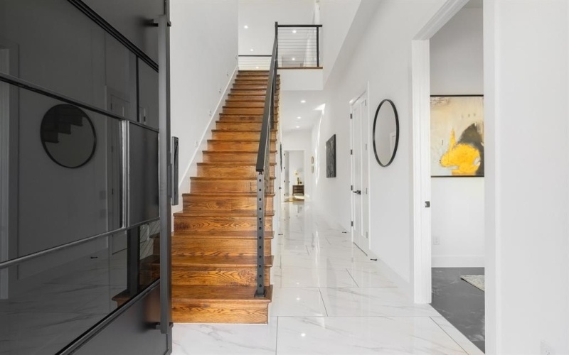 3351 Sylvan Avenue, Dallas, TX 75212, 4 Bedrooms Bedrooms, ,5 BathroomsBathrooms,Residential,For Sale,3351 Sylvan Avenue,0,21085017