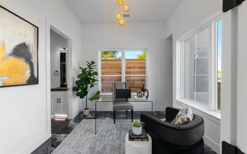 3351 Sylvan Avenue, Dallas, TX 75212, 4 Bedrooms Bedrooms, ,5 BathroomsBathrooms,Residential,For Sale,3351 Sylvan Avenue,0,21085017