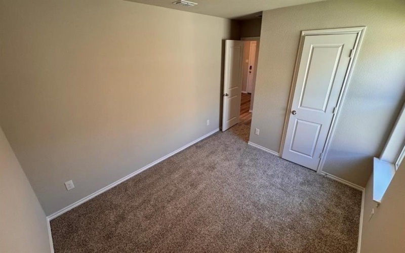 524 CRESTRIDGE Drive N, Cleburne, TX 76033, 3 Bedrooms Bedrooms, ,2 BathroomsBathrooms,Residential,For Sale,524 CRESTRIDGE Drive N,0,21106300