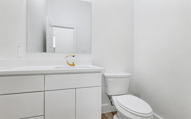 903 18th Street, Dallas, TX 75216, 4 Habitaciones Habitaciones , ,2 BañosBaños,Residential,En Venta,903 18th Street,0,21106754