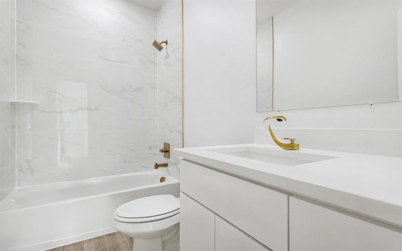 903 18th Street, Dallas, TX 75216, 4 Habitaciones Habitaciones , ,2 BañosBaños,Residential,En Venta,903 18th Street,0,21106754