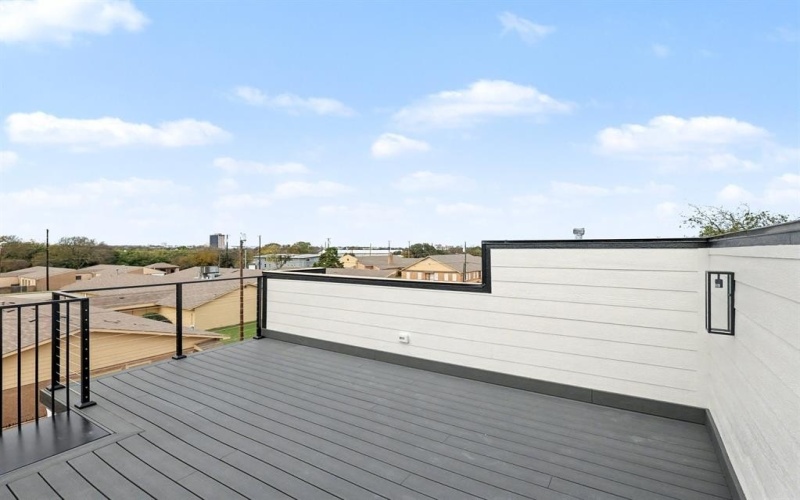 903 18th Street, Dallas, TX 75216, 4 Habitaciones Habitaciones , ,2 BañosBaños,Residential,En Venta,903 18th Street,0,21106754