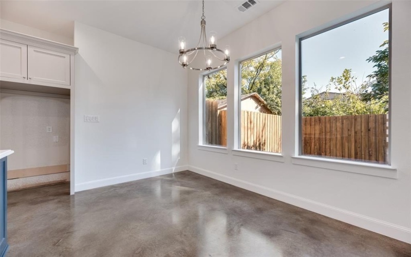 4404 Rusk Avenue, Dallas, TX 75204, 3 Habitaciones Habitaciones , ,3 BañosBaños,Residential,En Venta,4404 Rusk Avenue,0,21106853