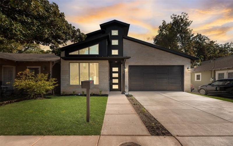 4404 Rusk Avenue, Dallas, TX 75204, 3 Habitaciones Habitaciones , ,3 BañosBaños,Residential,En Venta,4404 Rusk Avenue,0,21106853