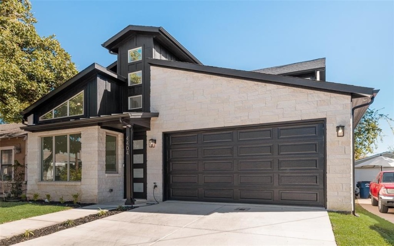 4404 Rusk Avenue, Dallas, TX 75204, 3 Habitaciones Habitaciones , ,3 BañosBaños,Residential,En Venta,4404 Rusk Avenue,0,21106853