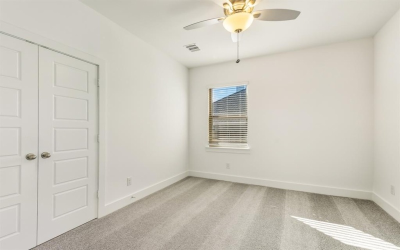 100 Maverick Trail, Valley View, TX 76272, 3 Habitaciones Habitaciones , ,2 BañosBaños,Residential,En Venta,100 Maverick Trail,0,21106883