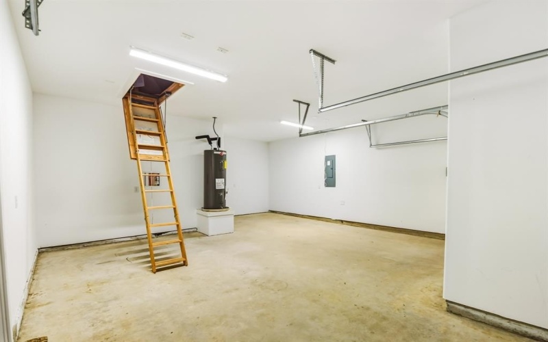 100 Maverick Trail, Valley View, TX 76272, 3 Habitaciones Habitaciones , ,2 BañosBaños,Residential,En Venta,100 Maverick Trail,0,21106883