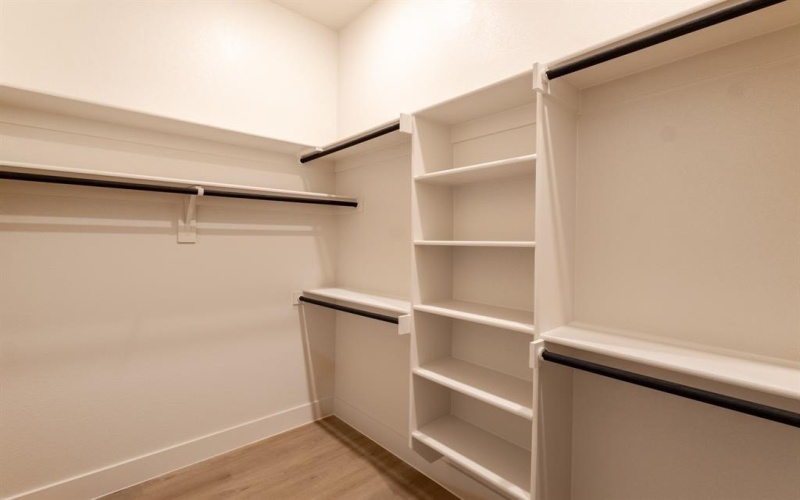 5104 Curzon Avenue, Fort Worth, TX 76107, 4 Bedrooms Bedrooms, ,2 BathroomsBathrooms,Residential,For Sale,5104 Curzon Avenue,0,21106904