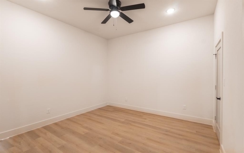 5104 Curzon Avenue, Fort Worth, TX 76107, 4 Bedrooms Bedrooms, ,2 BathroomsBathrooms,Residential,For Sale,5104 Curzon Avenue,0,21106904