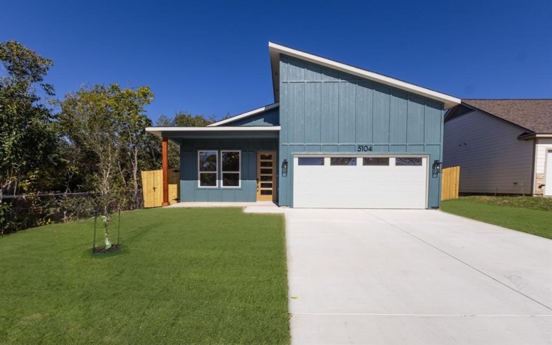 5104 Curzon Avenue, Fort Worth, TX 76107, 4 Bedrooms Bedrooms, ,2 BathroomsBathrooms,Residential,For Sale,5104 Curzon Avenue,0,21106904