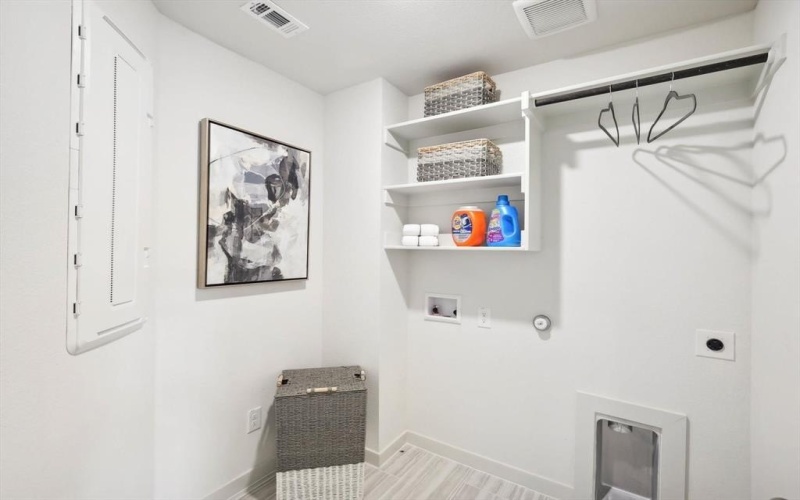 208 Reliance Road, Godley, TX 76044, 5 Bedrooms Bedrooms, ,3 BathroomsBathrooms,Residential,For Sale,208 Reliance Road,0,21106912