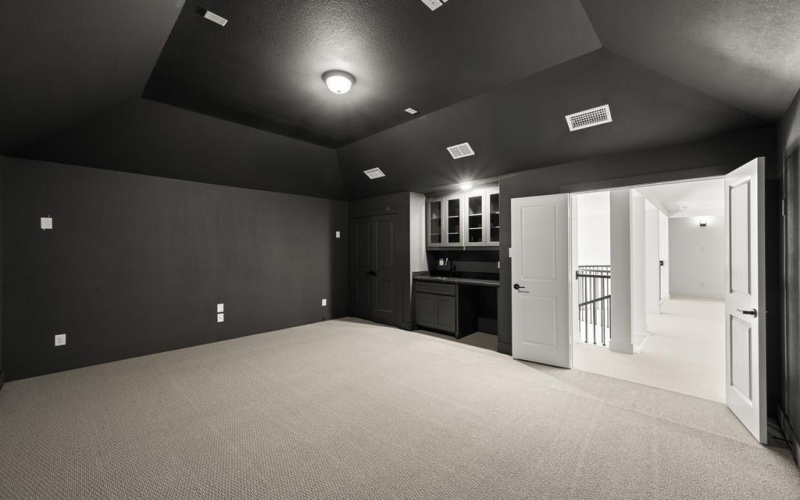 2100 Rockhopper Court, Mansfield, TX 76063, 5 Bedrooms Bedrooms, ,5 BathroomsBathrooms,Residential,For Sale,2100 Rockhopper Court,0,21107088