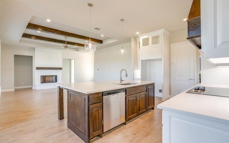 2036 Carrie Court, Weatherford, TX 76088, 3 Habitaciones Habitaciones , ,2 BañosBaños,Residential,En Venta,2036 Carrie Court,0,21107090