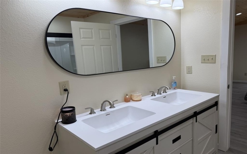 2106 FM 1647, Winnsboro, TX 75494, 3 Bedrooms Bedrooms, ,2 BathroomsBathrooms,Residential,For Sale,2106 FM 1647,0,21107118