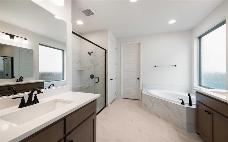 1613 Bulls Eye Road, Mansfield, TX 76063, 5 Habitaciones Habitaciones , ,5 BañosBaños,Residential,En Venta,1613 Bulls Eye Road,0,21107195