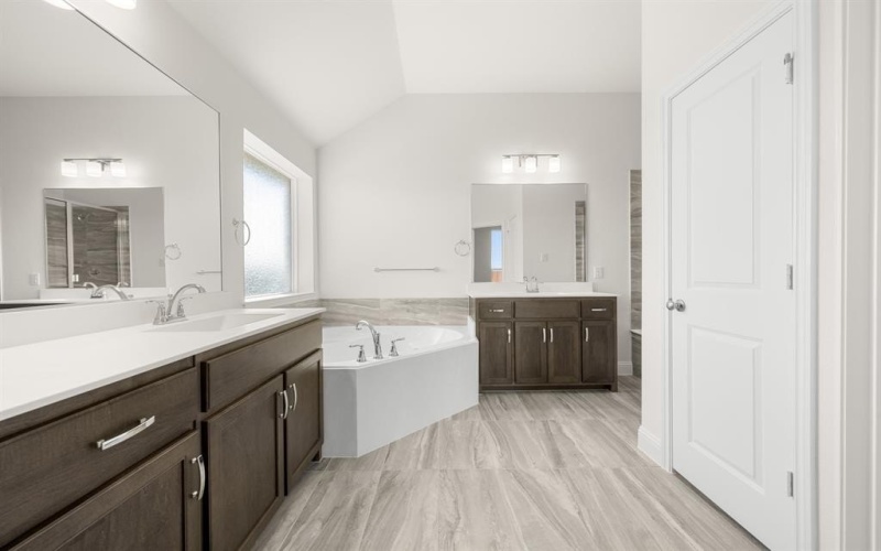 257 Pine Leaf Trail, Waxahachie, TX 75165, 4 Bedrooms Bedrooms, ,2 BathroomsBathrooms,Residential,For Sale,257 Pine Leaf Trail,0,21107210