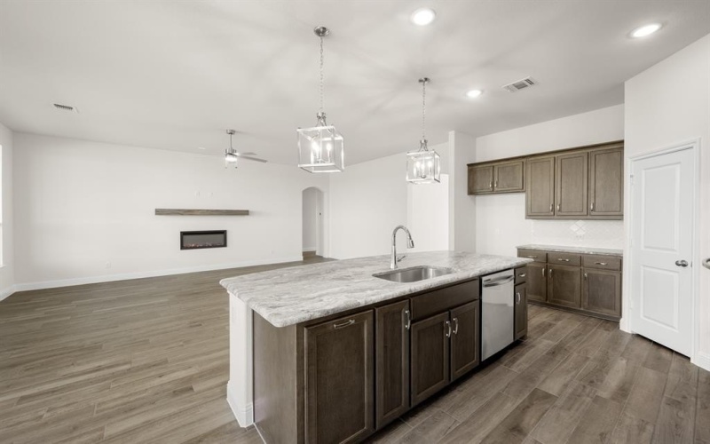 257 Pine Leaf Trail, Waxahachie, TX 75165, 4 Bedrooms Bedrooms, ,2 BathroomsBathrooms,Residential,For Sale,257 Pine Leaf Trail,0,21107210