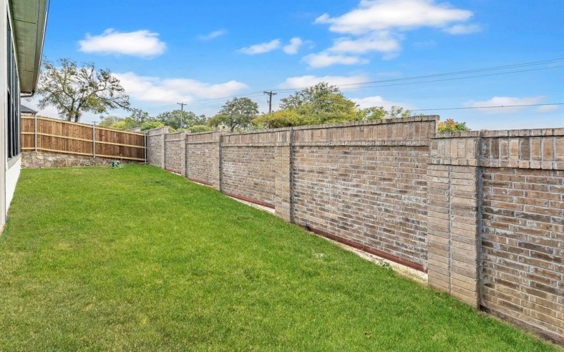 6420 ST GEORGE Court, North Richland Hills, TX 76180, 4 Habitaciones Habitaciones , ,2 BañosBaños,Residential,En Venta,6420 ST GEORGE Court,0,21107268