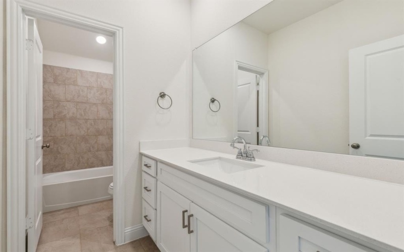 408 Tartane Drive, Anna, TX 75409, 4 Habitaciones Habitaciones , ,3 BañosBaños,Residential,En Venta,408 Tartane Drive,0,21107291