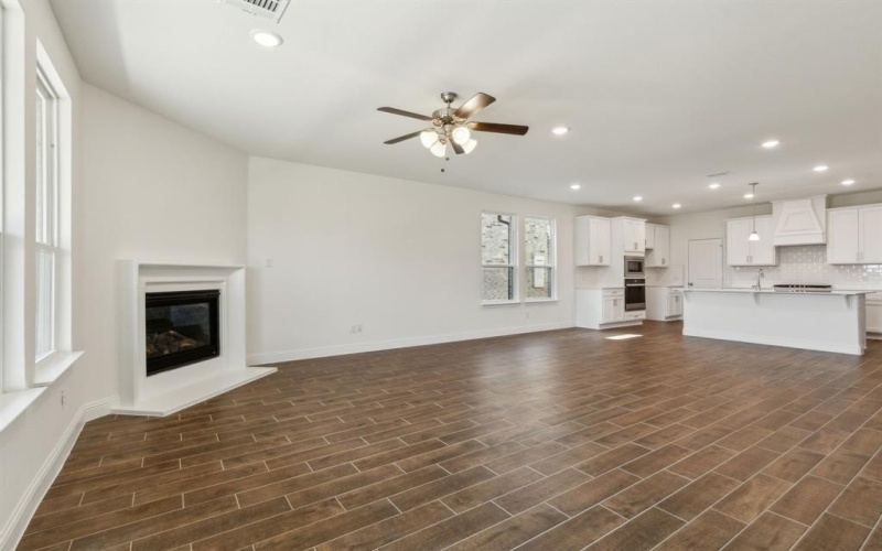 408 Tartane Drive, Anna, TX 75409, 4 Habitaciones Habitaciones , ,3 BañosBaños,Residential,En Venta,408 Tartane Drive,0,21107291