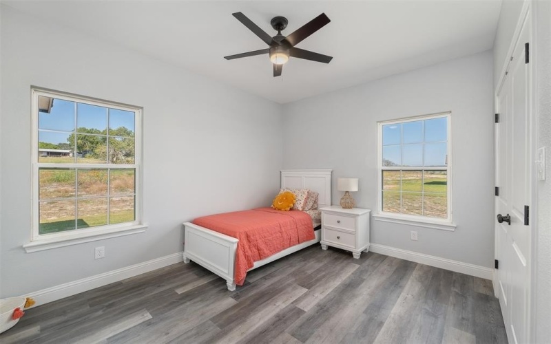 1013 Don Eve Court, Azle, TX 76020, 4 Bedrooms Bedrooms, ,2 BathroomsBathrooms,Residential,For Sale,1013 Don Eve Court,0,21107411