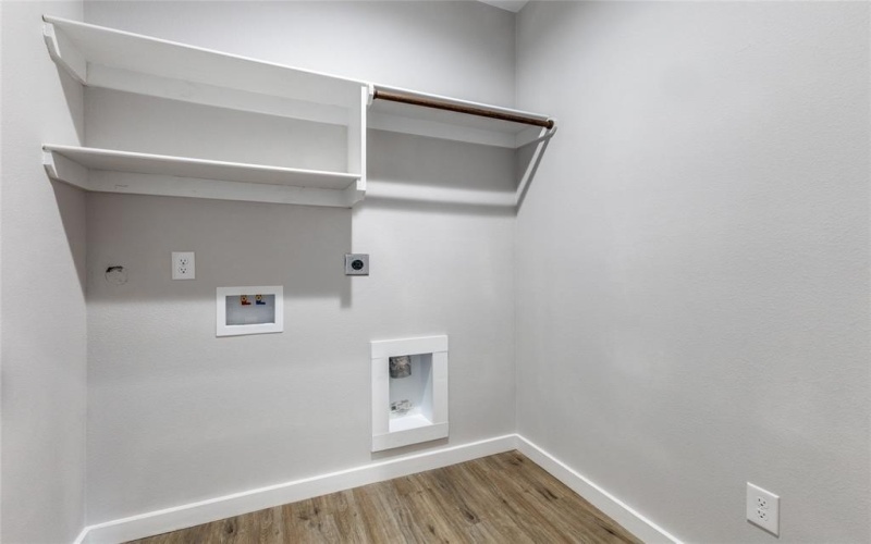 313 N Main Street, Randolph, TX 75475, 3 Habitaciones Habitaciones , ,3 BañosBaños,Residential,En Venta,313 N Main Street,0,21107454