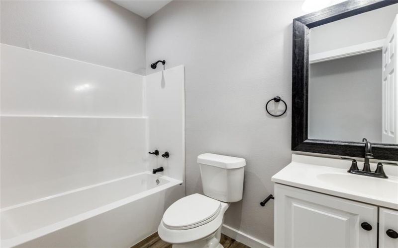 313 N Main Street, Randolph, TX 75475, 3 Habitaciones Habitaciones , ,3 BañosBaños,Residential,En Venta,313 N Main Street,0,21107454