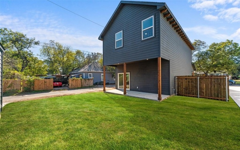 612 N Robinson Street, Cleburne, TX 76031, 3 Habitaciones Habitaciones , ,2 BañosBaños,Residential,En Venta,612 N Robinson Street,0,21096440