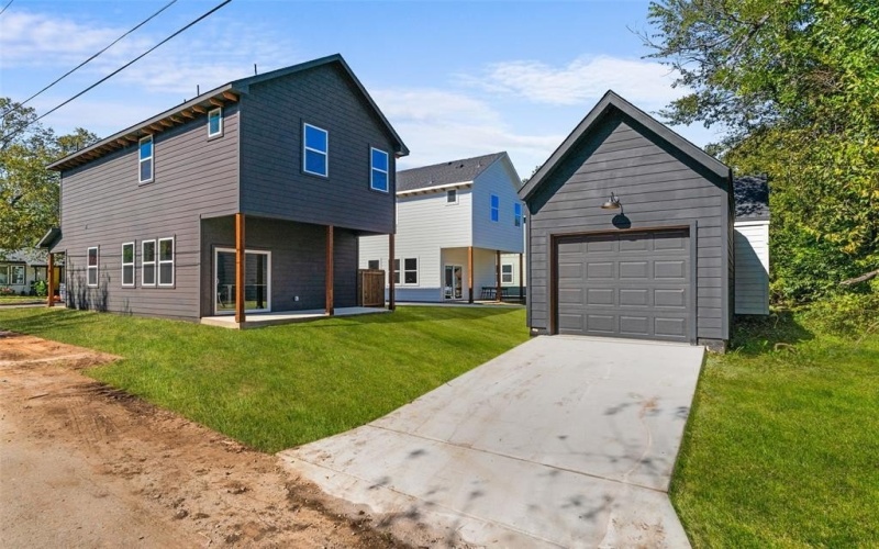 612 N Robinson Street, Cleburne, TX 76031, 3 Habitaciones Habitaciones , ,2 BañosBaños,Residential,En Venta,612 N Robinson Street,0,21096440