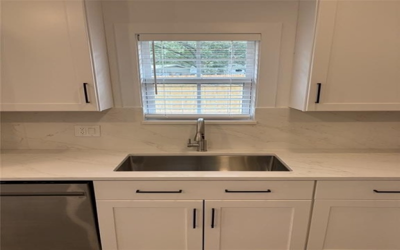 719 E Commerce Avenue, Cooper, TX 75432, 4 Bedrooms Bedrooms, ,2 BathroomsBathrooms,Residential,For Sale,719 E Commerce Avenue,0,21102009